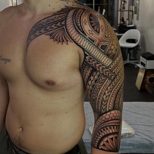 Arm sleeve